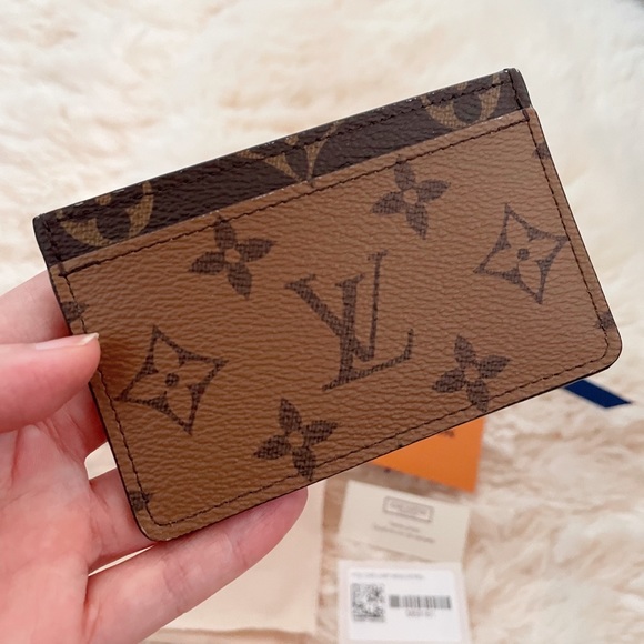 SOLD! Louis Vuitton Monogram Reverse Card Holder - Picture 2 of 7